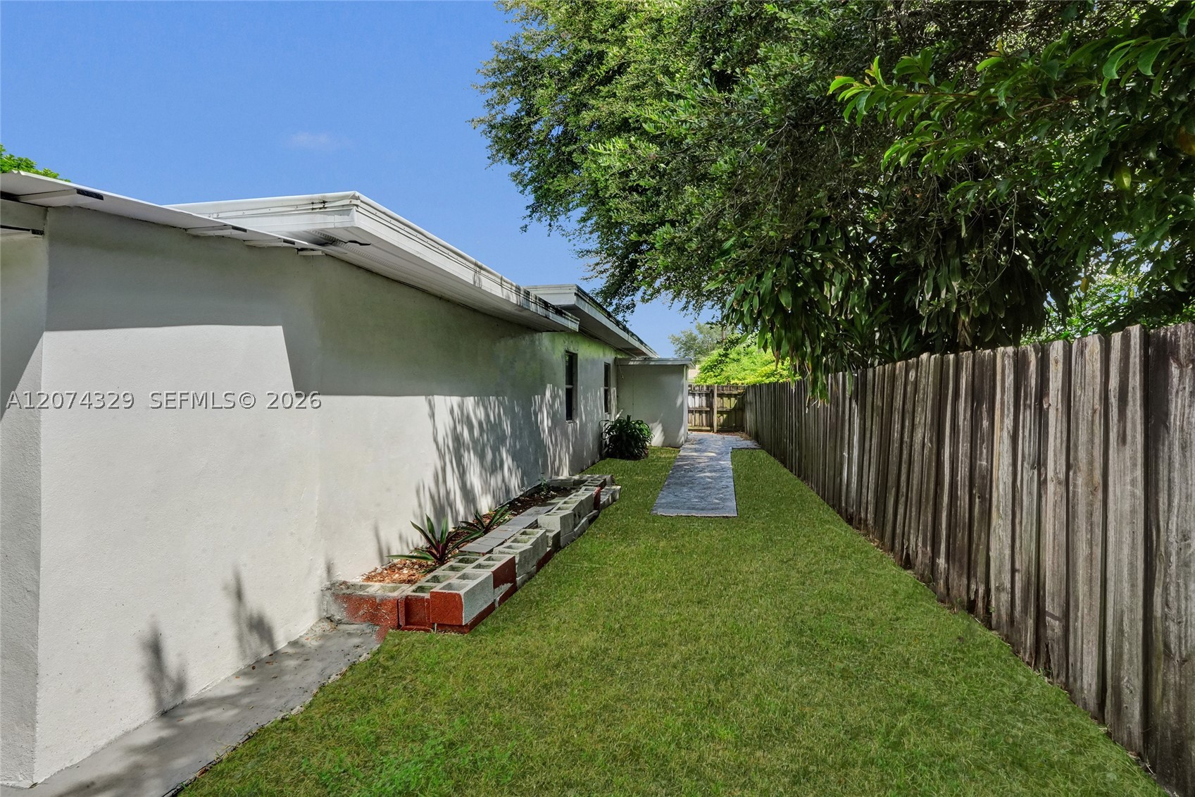 6104 Sw 33rd St Property Photo 44