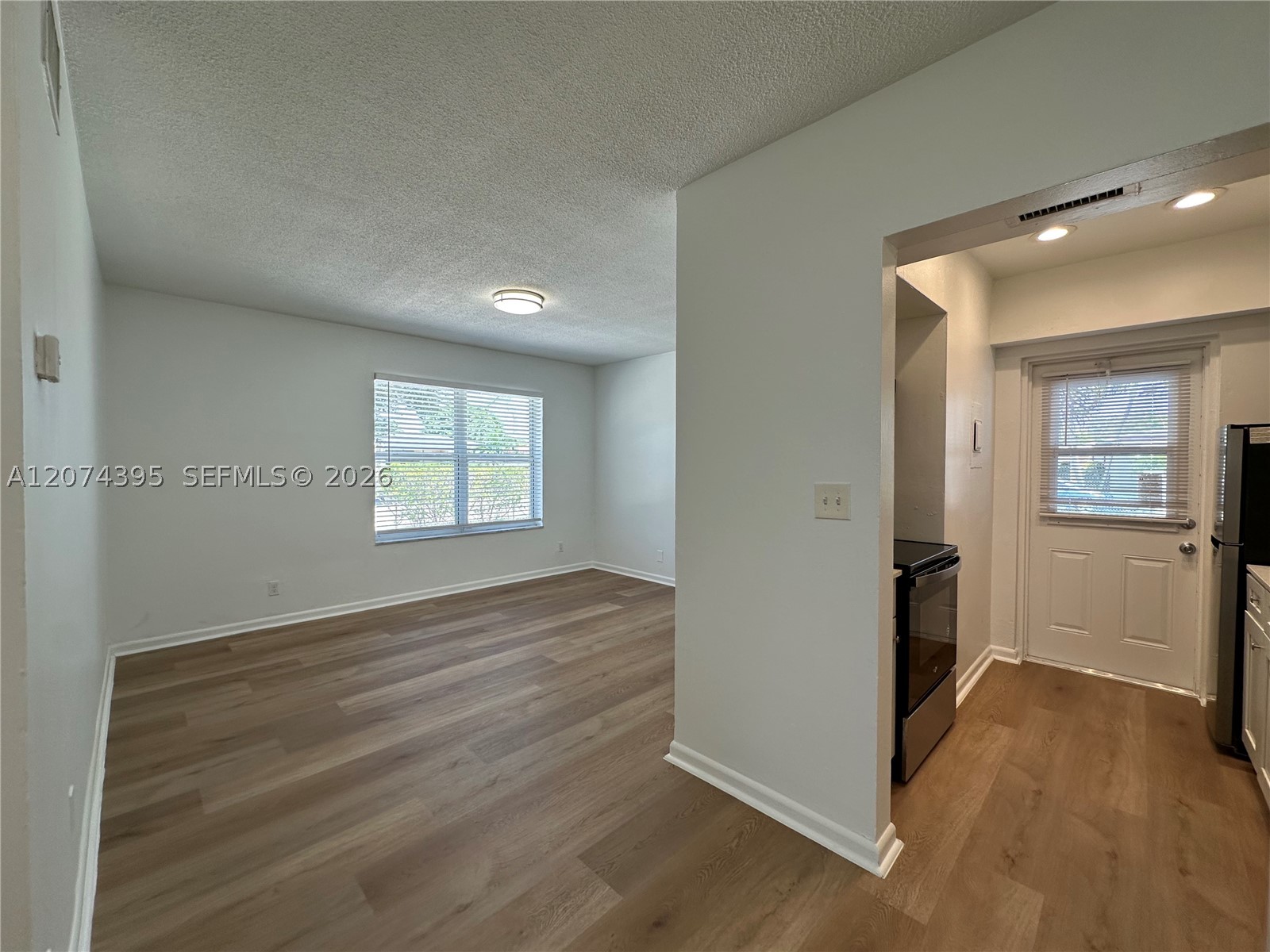 2822 Van Buren St 101 Property Photo 1