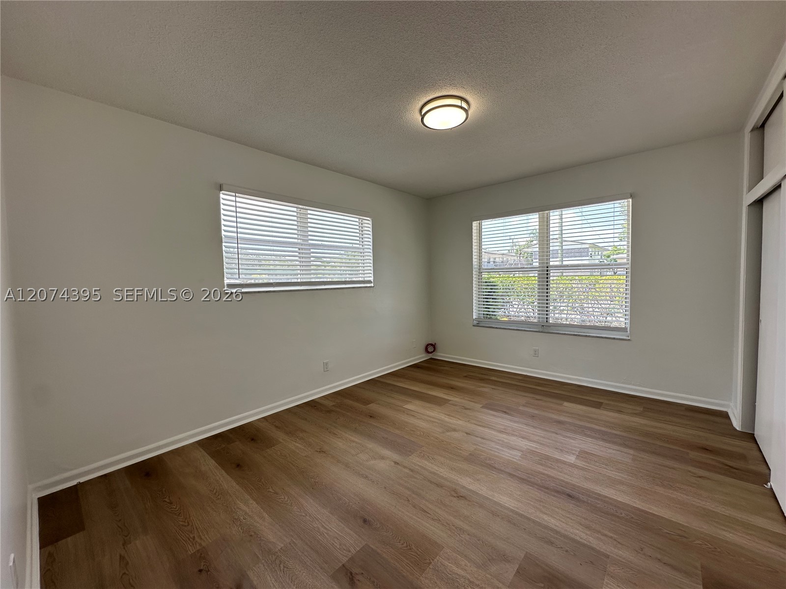 2822 Van Buren St 101 Property Photo 15