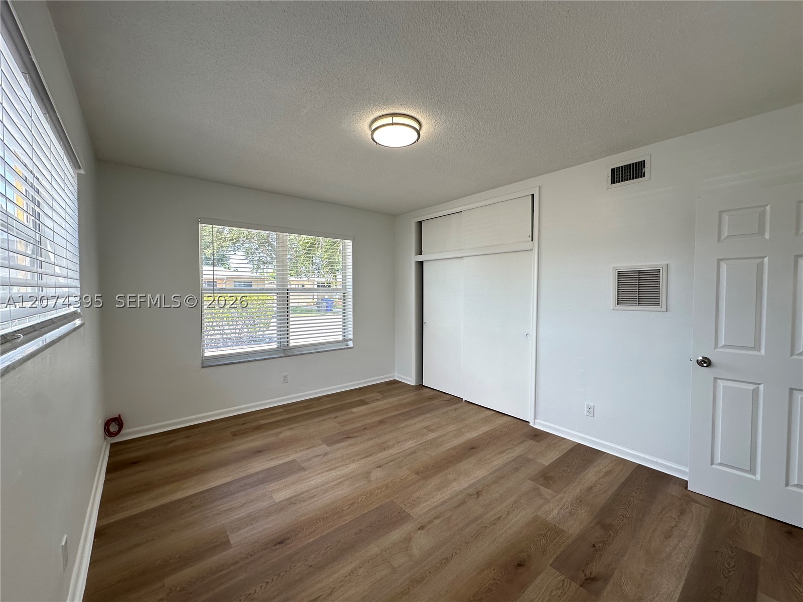 2822 Van Buren St 101 Property Photo 16