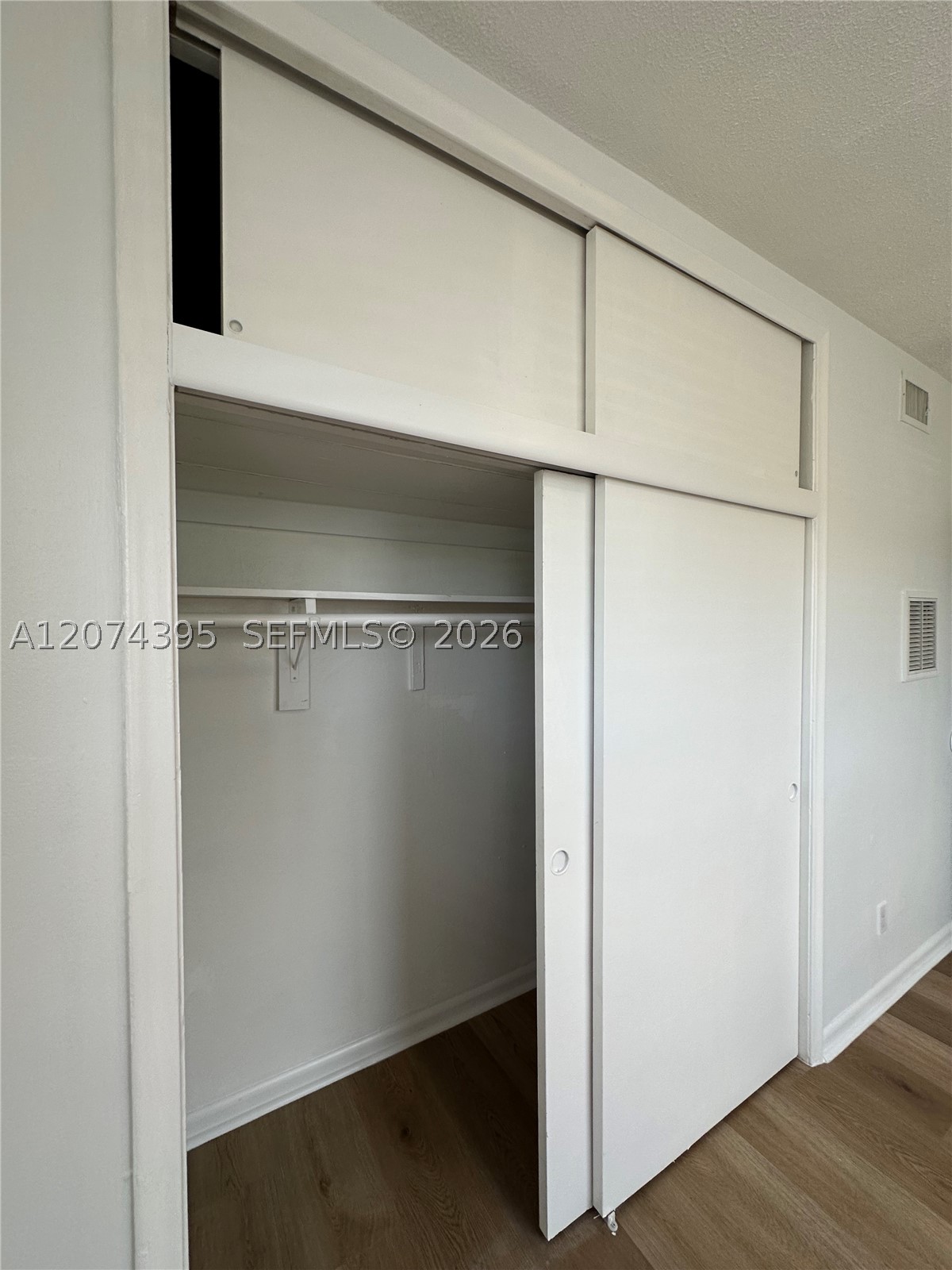2822 Van Buren St 101 Property Photo 17