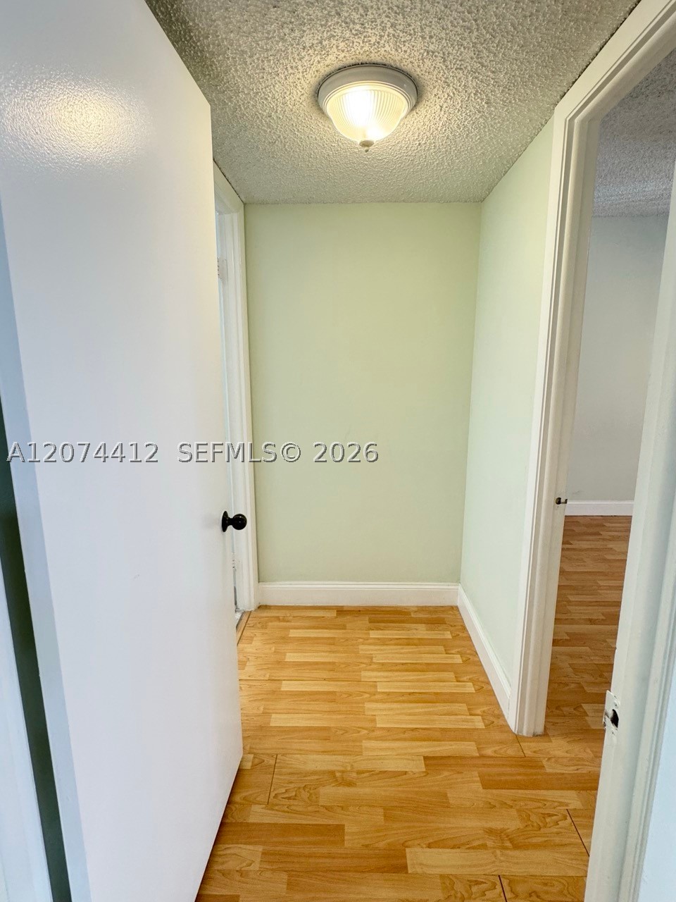 8120 Geneva Ct 250 Property Photo 10