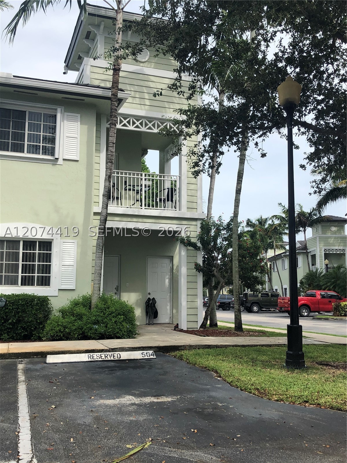 A12074419 Property Photo 3