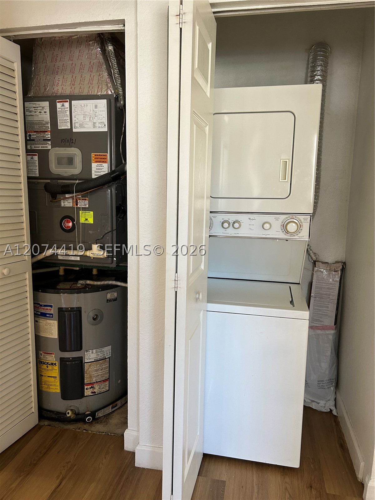 A12074419 Property Photo 11