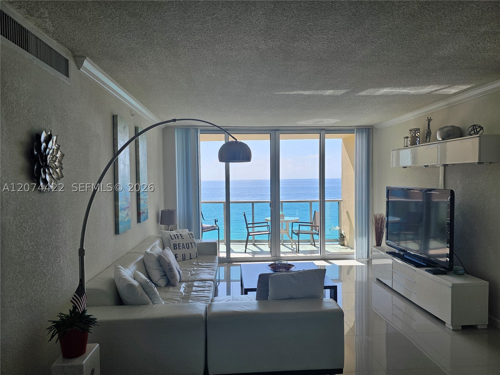 2501 S Ocean Dr 1620 Property Photo 2