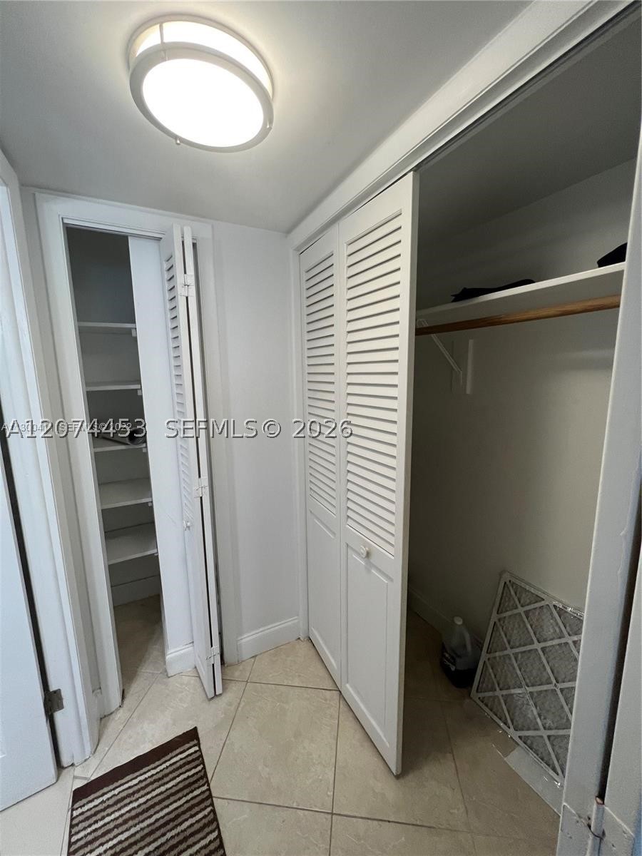 6039 Collins Ave 423 Property Photo 8