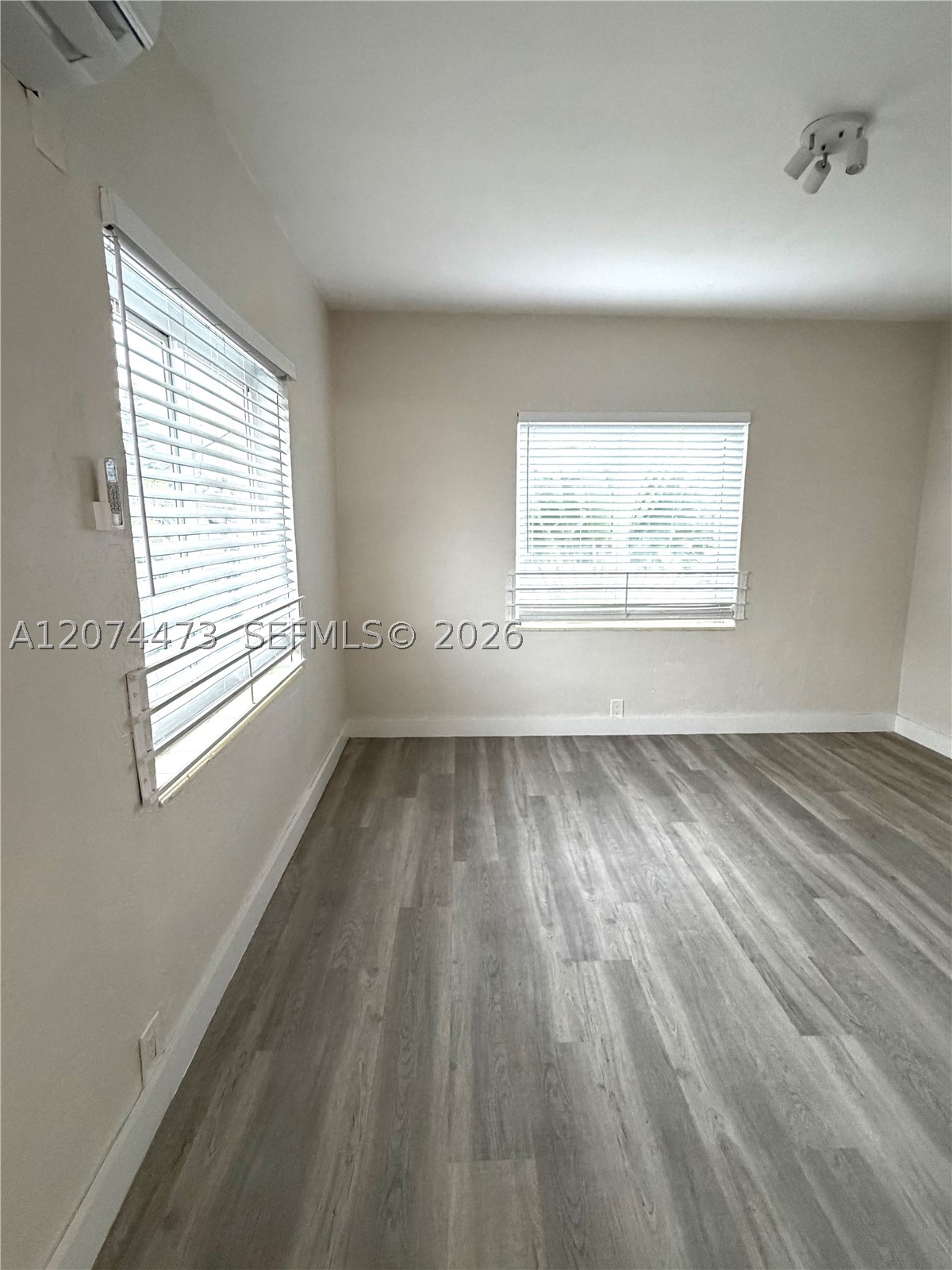 7400 Harding Ave 20 Property Photo 8