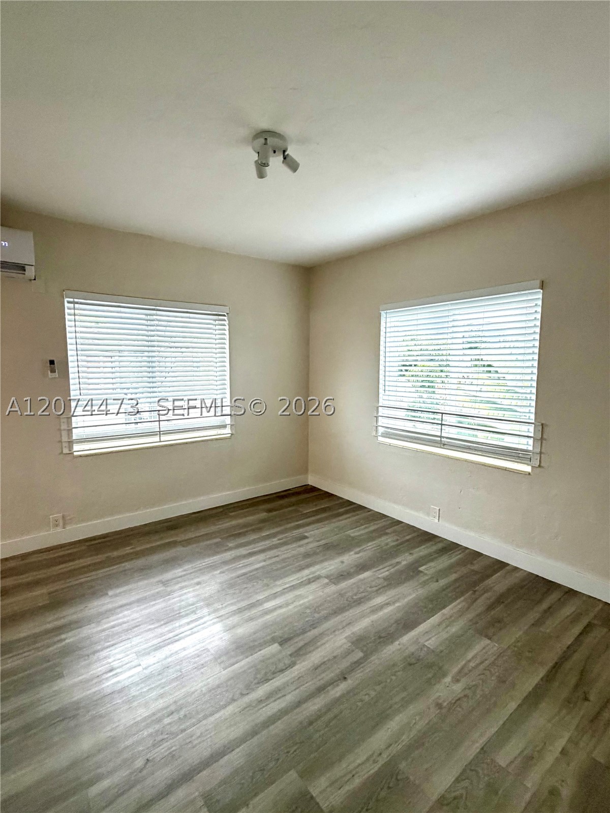 7400 Harding Ave 20 Property Photo 9