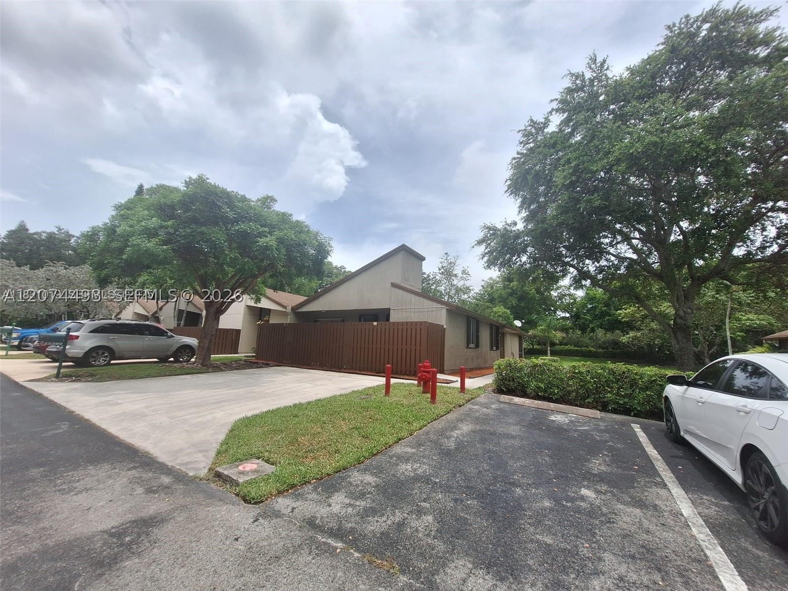 22280 Timberly Dr 22280 Property Photo 4