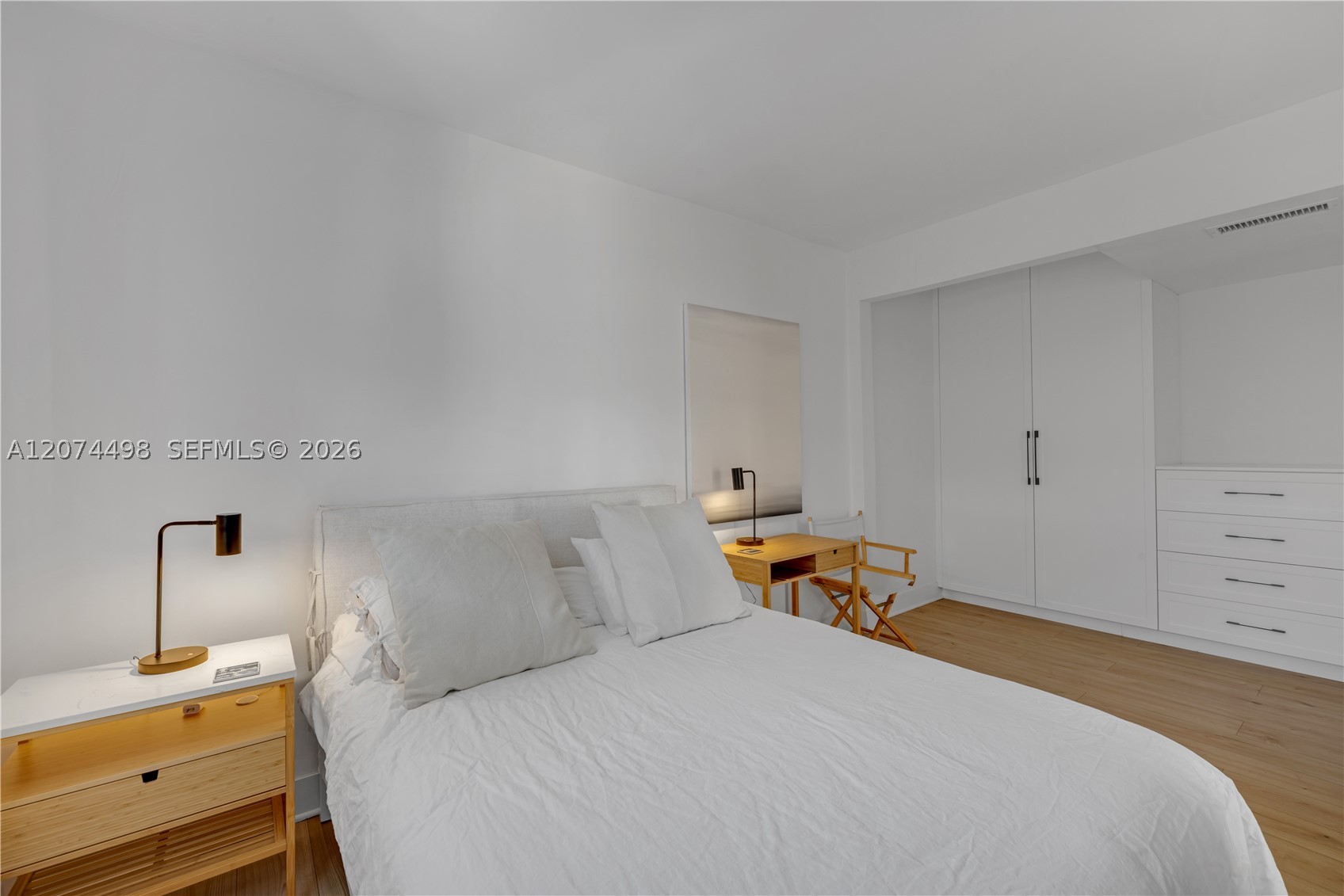 4812 Pine Tree Dr 209 Property Photo 10