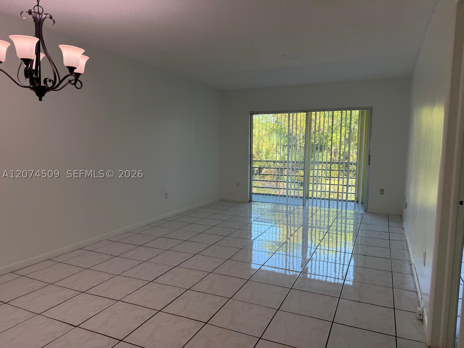 2800 Nw 56th Ave E206 Property Photo 2