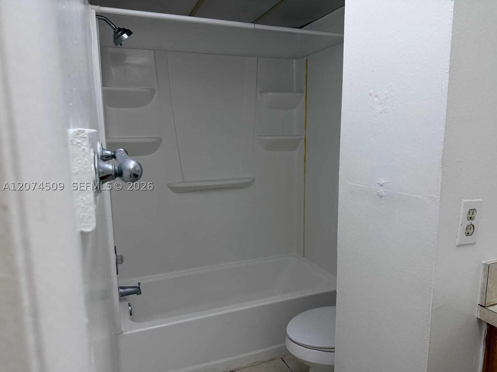2800 Nw 56th Ave E206 Property Photo 18