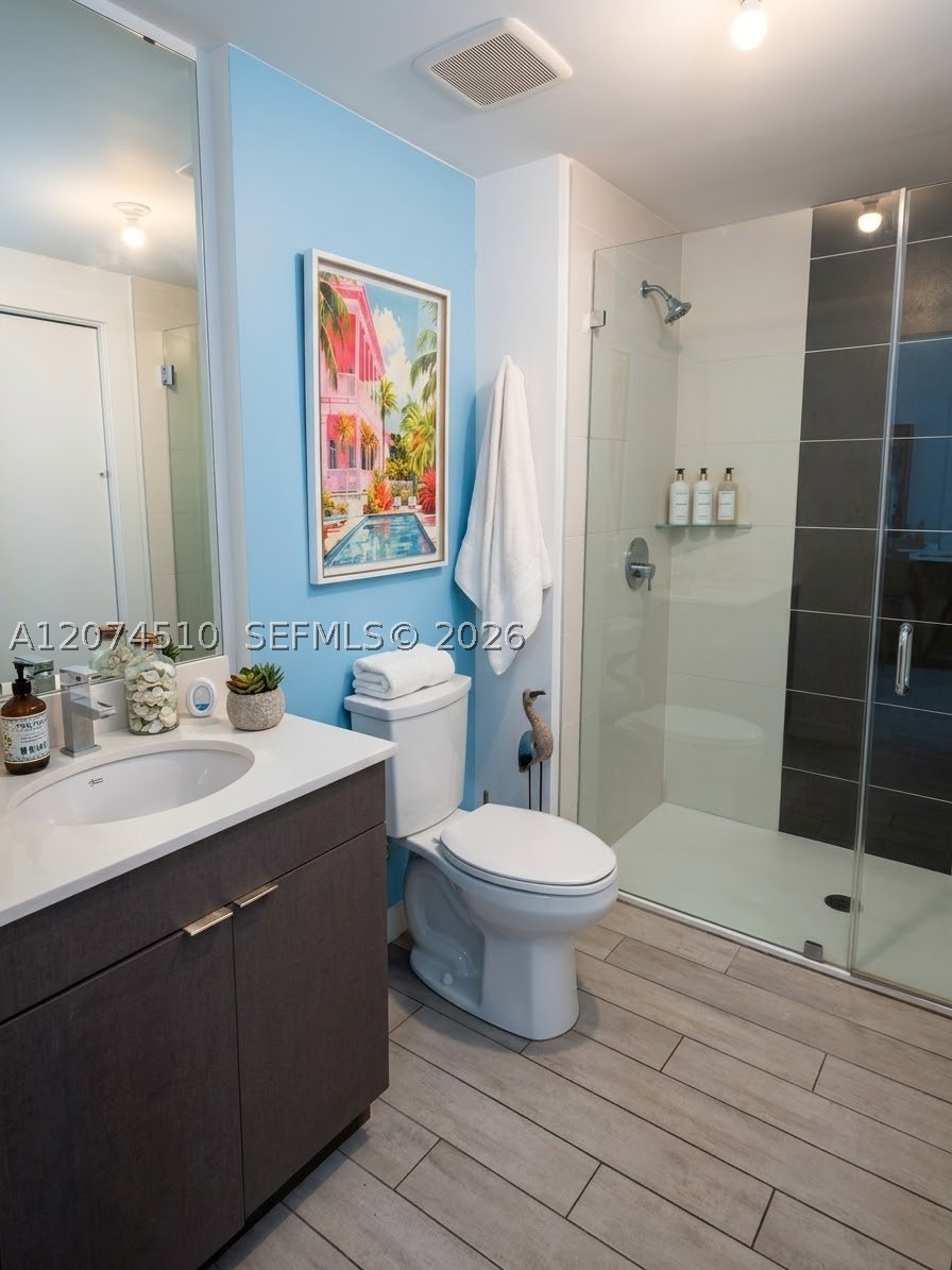 321 Ne 26th St 716 Property Photo 8