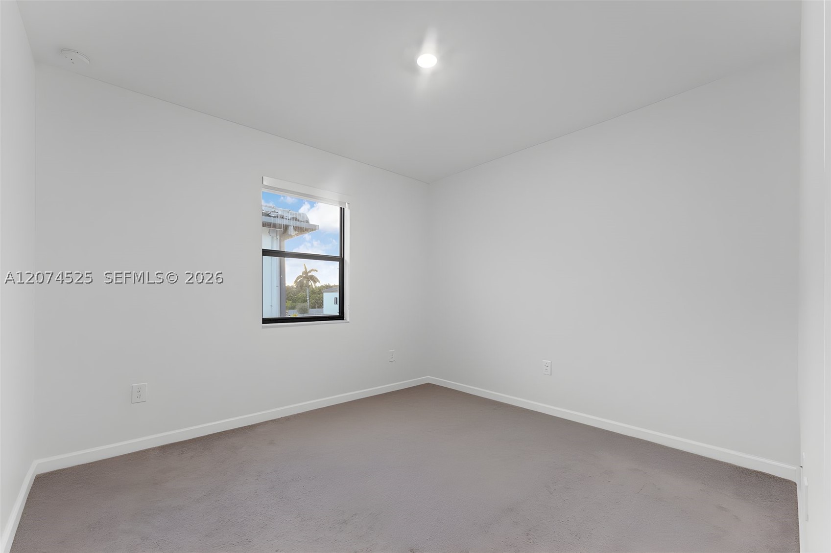 11944 Sw 240th St Property Photo 33