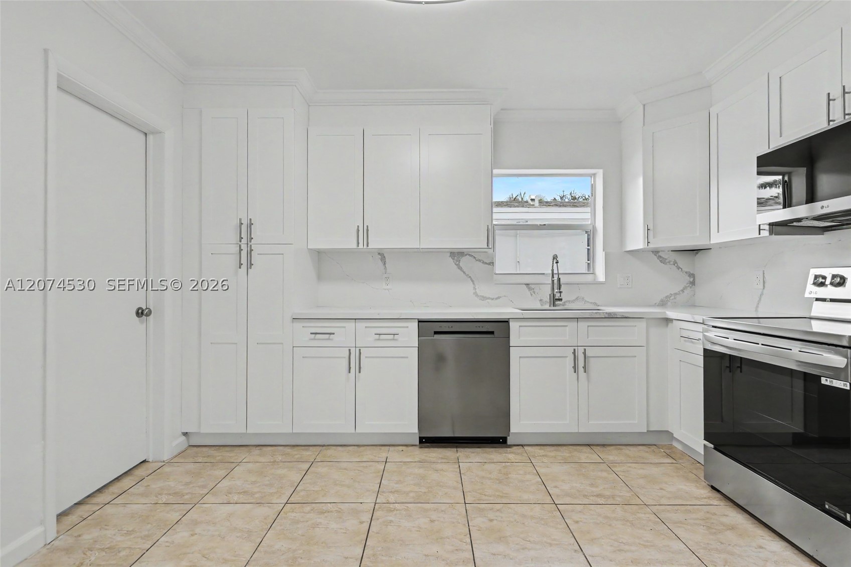 3513 Polk St Property Photo 23