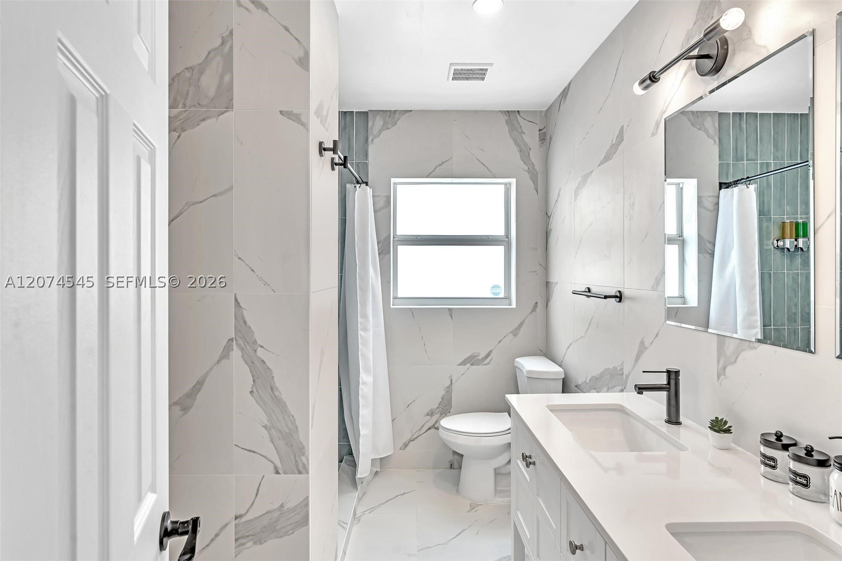 1941 Washington St 5 Property Photo 21