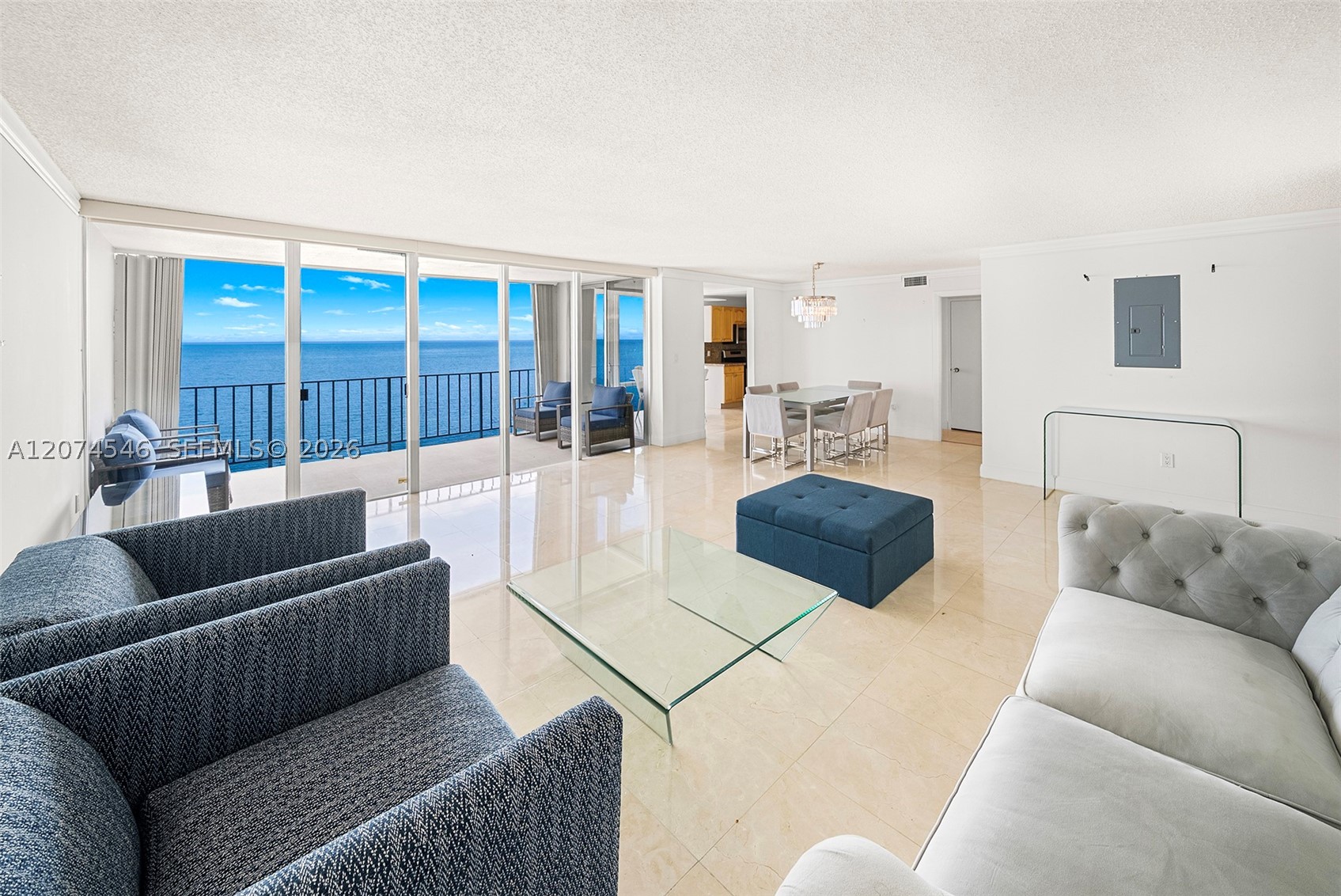 881 Ocean Dr 16f Property Photo 14