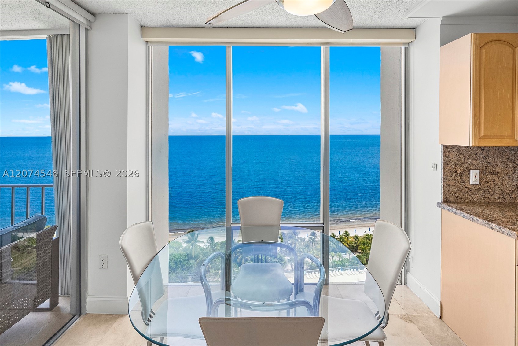 881 Ocean Dr 16f Property Photo 18