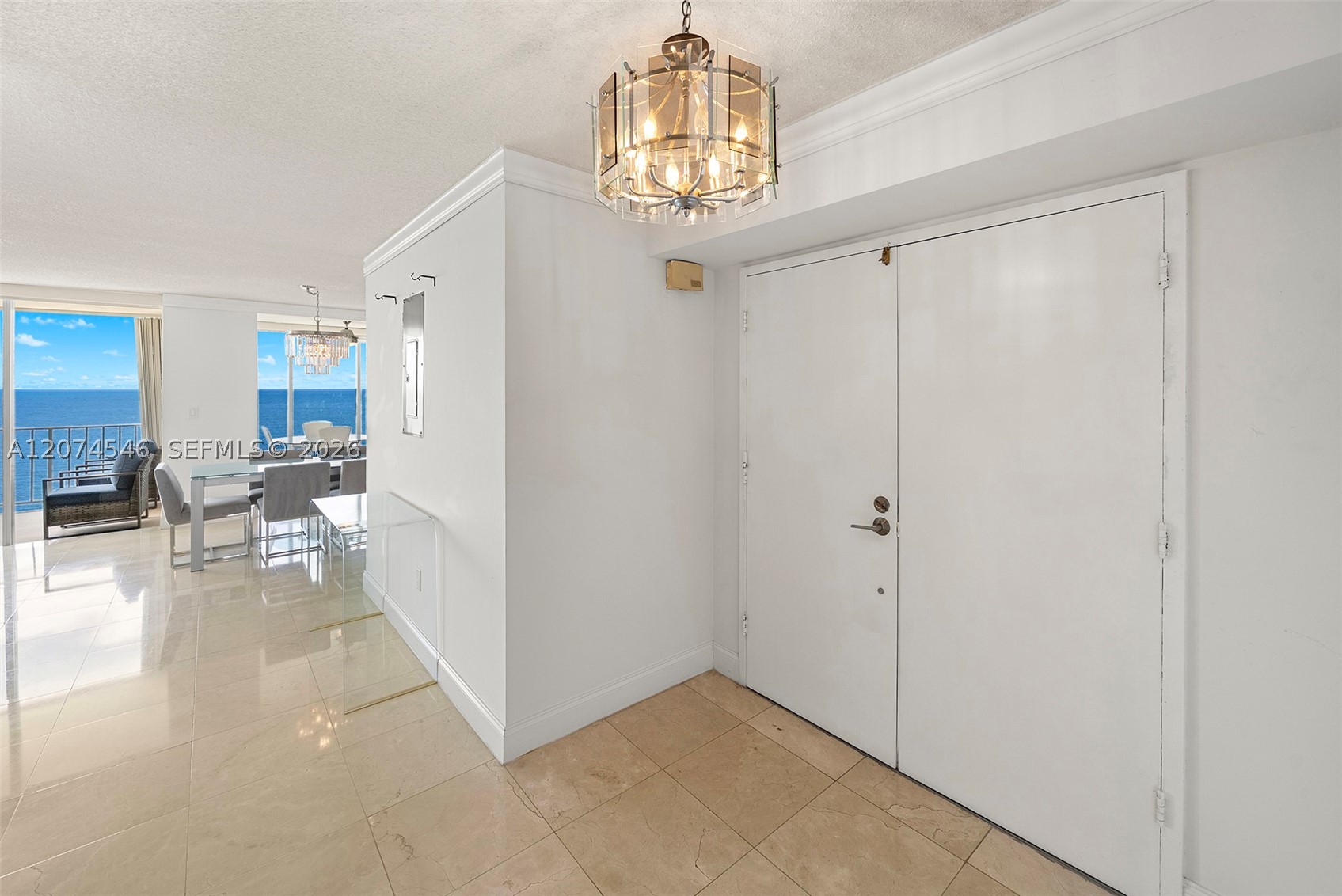 881 Ocean Dr 16f Property Photo 21