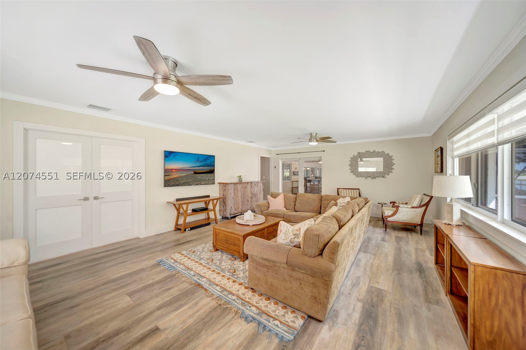 560 W Tropical Way Property Photo 55