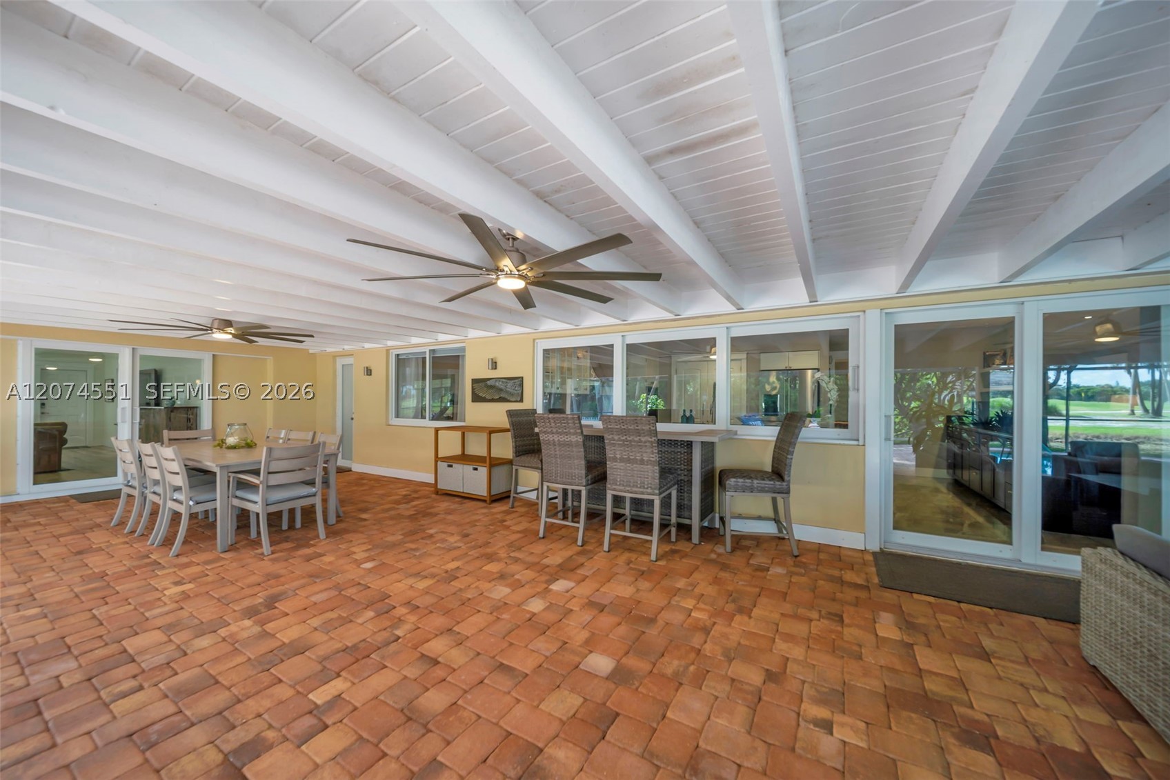 560 W Tropical Way Property Photo 57