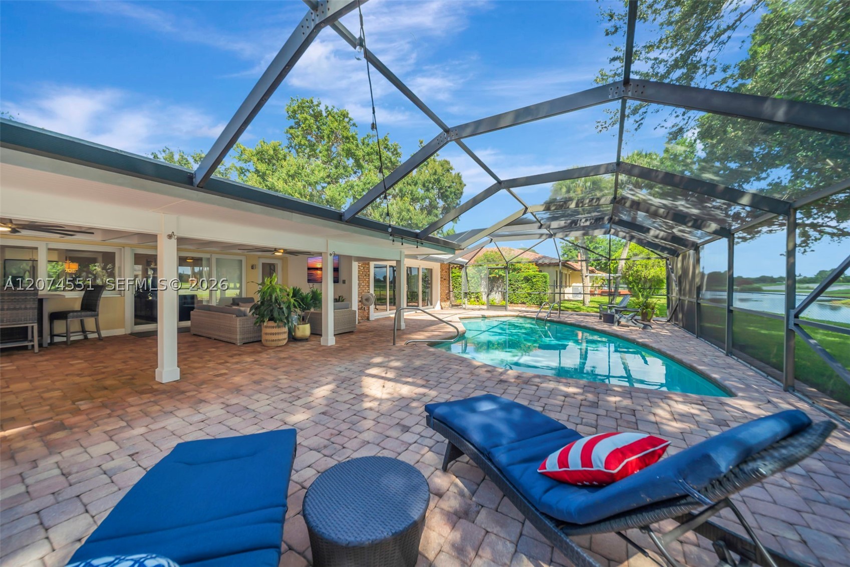560 W Tropical Way Property Photo 63