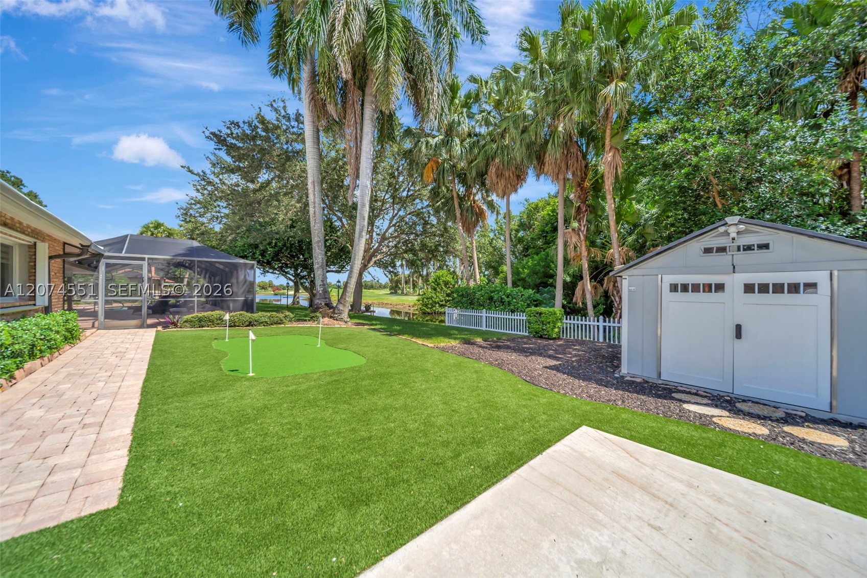 560 W Tropical Way Property Photo 76