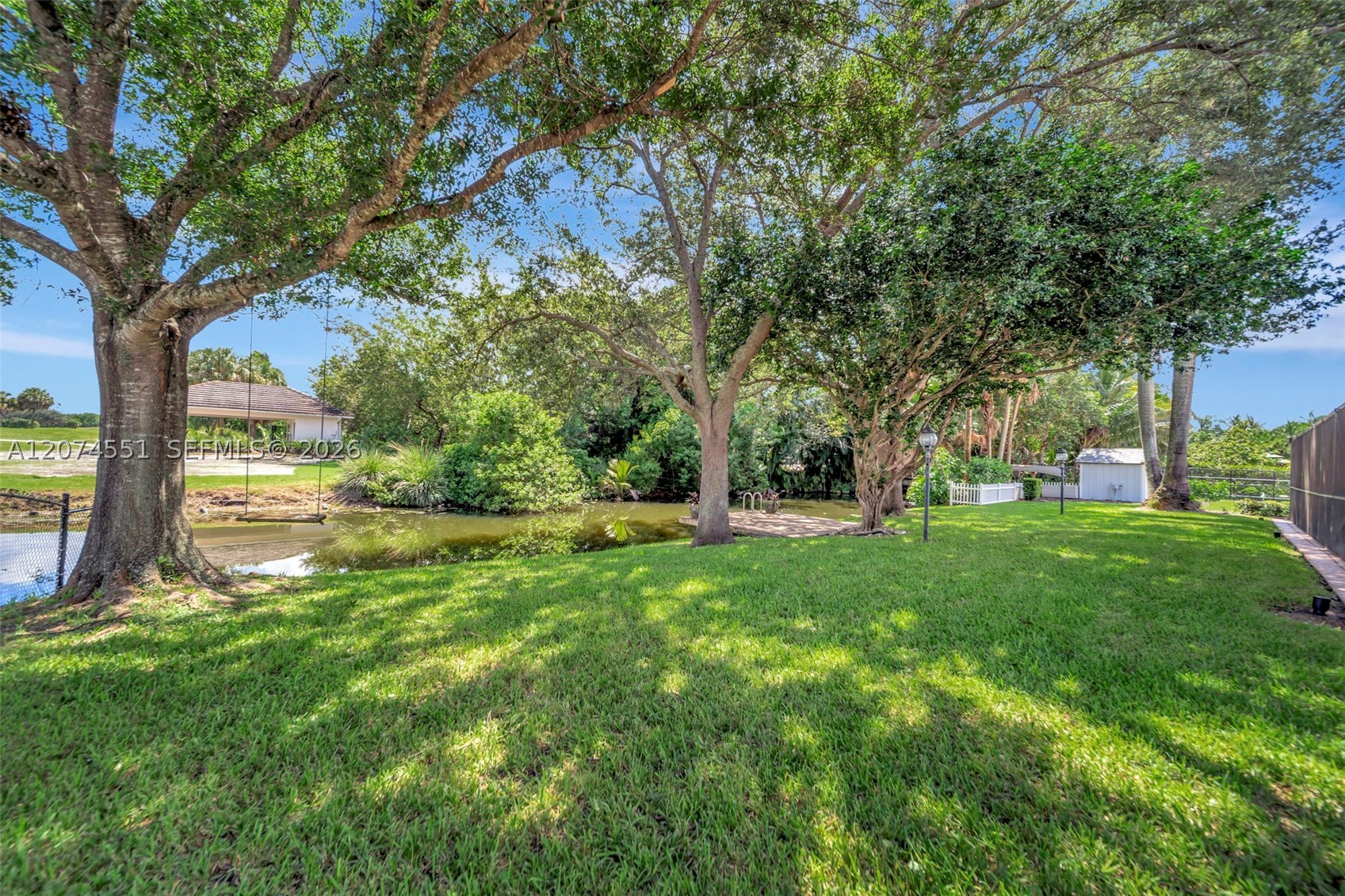 560 W Tropical Way Property Photo 82