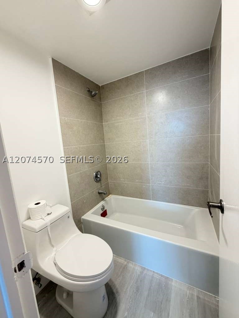 500 Bayview Dr 1231 Property Photo 10