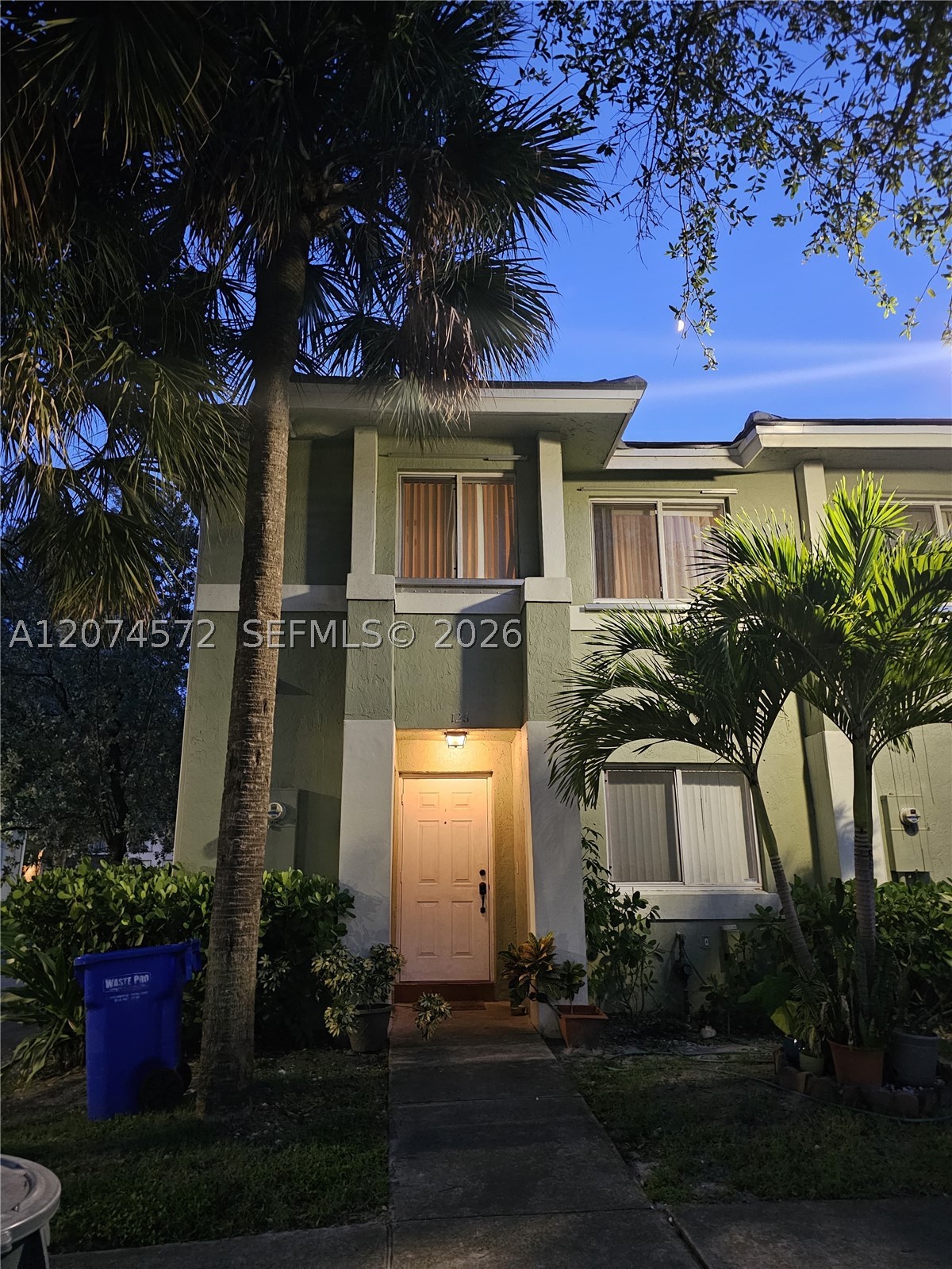 126 Hidden Ct Rd 27-d Property Photo 1