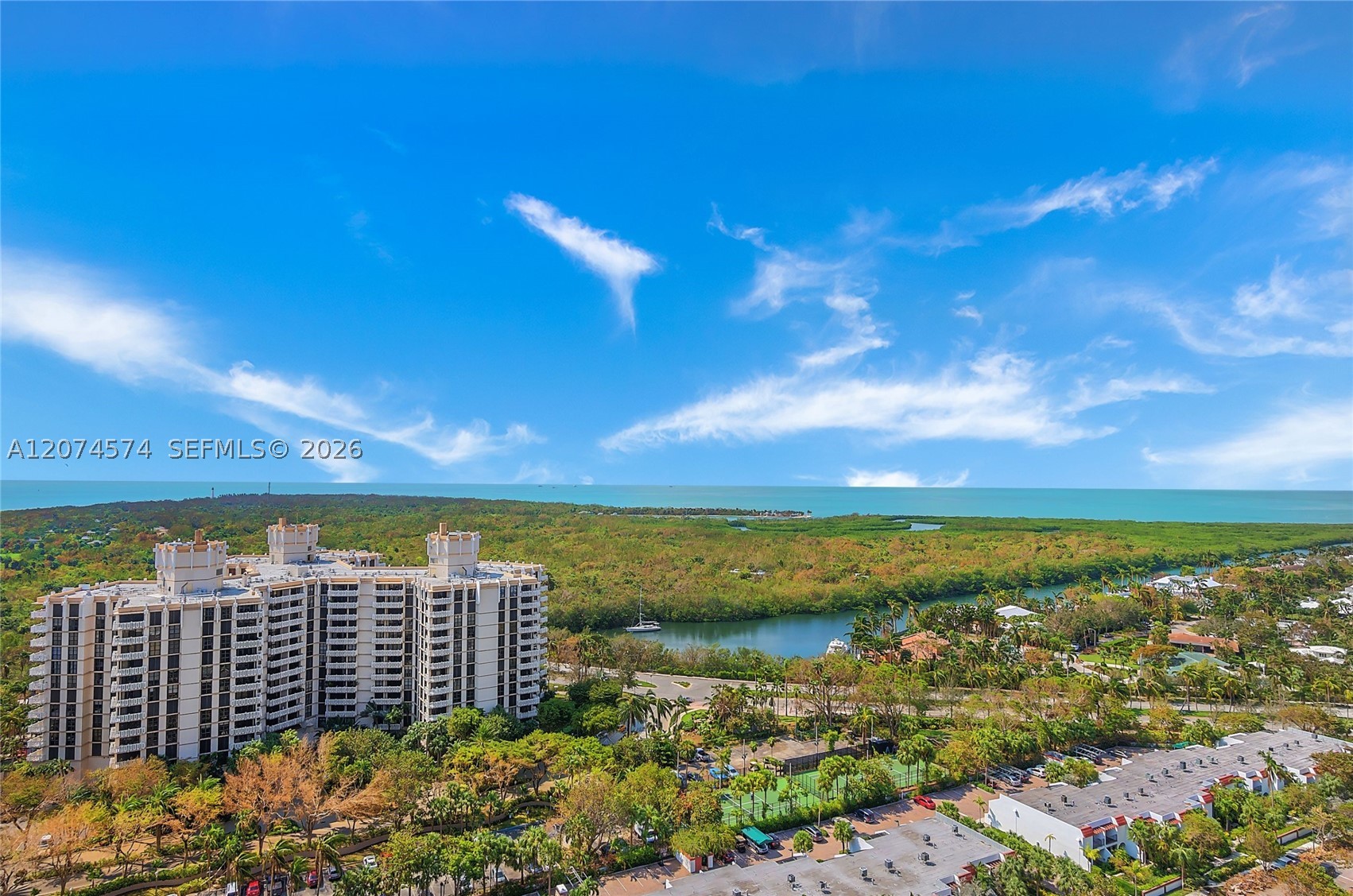 881 Ocean Dr 10a Property Photo 32