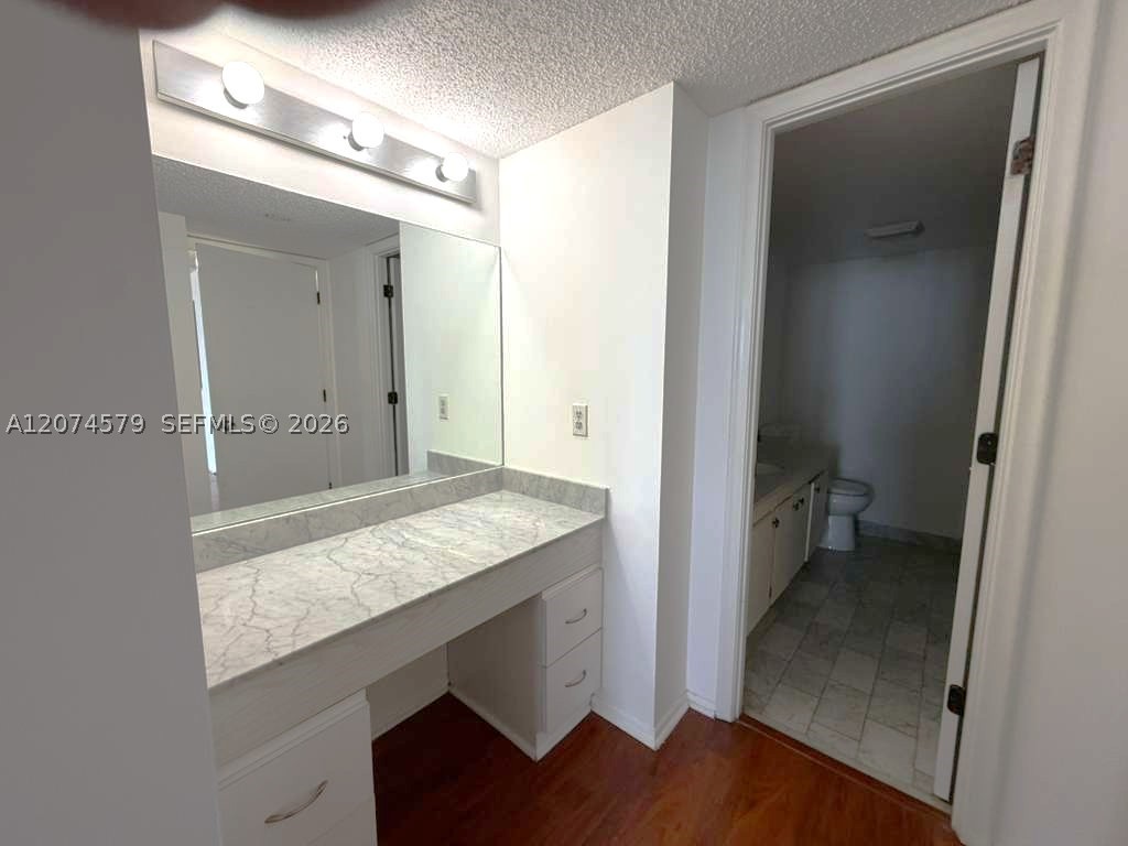 2401 S Ocean Dr 602 Property Photo 10