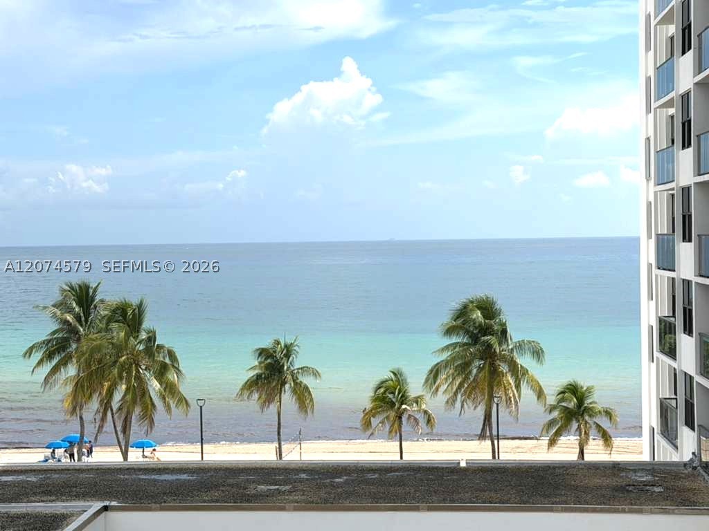 2401 S Ocean Dr 602 Property Photo 16