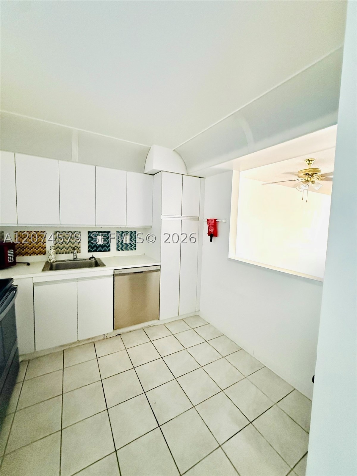 2401 S Ocean Dr 602 Property Photo 24