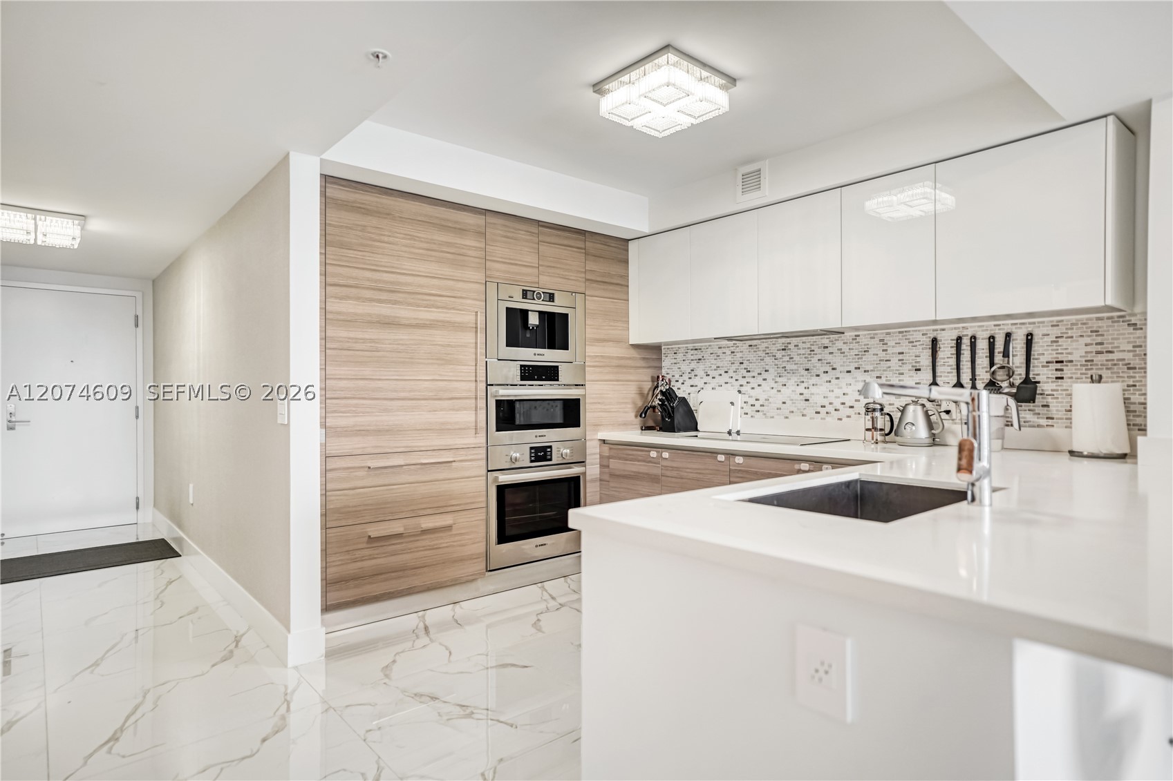 330 Sunny Isles Blvd 5-906 Property Photo 9