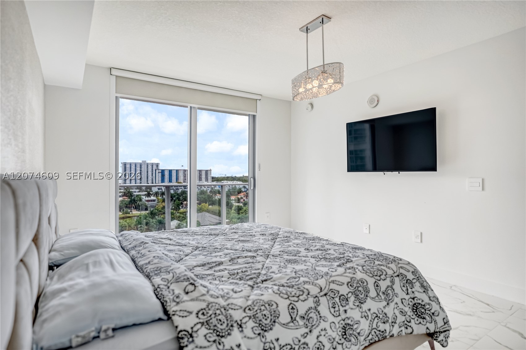 330 Sunny Isles Blvd 5-906 Property Photo 14