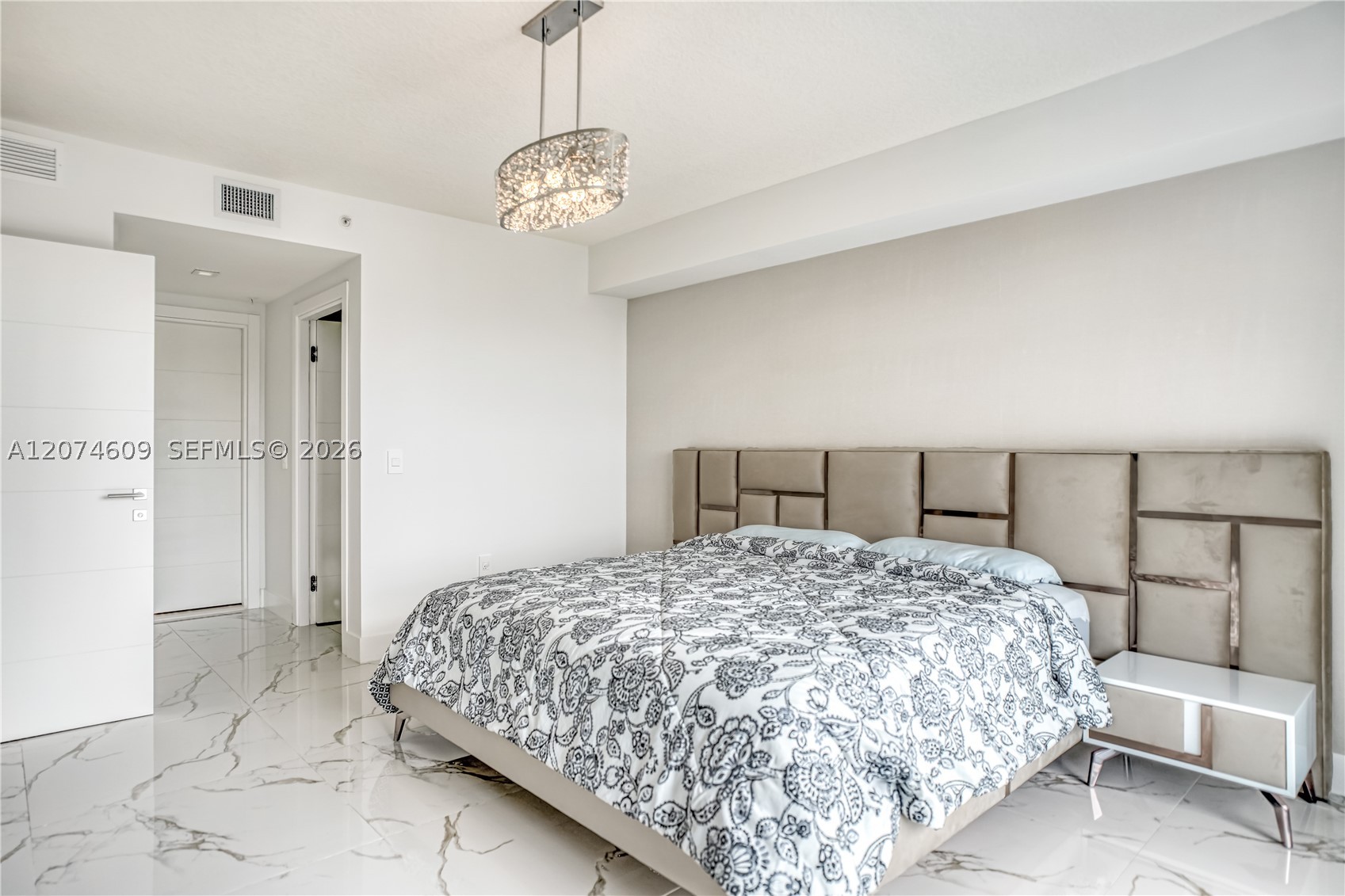 330 Sunny Isles Blvd 5-906 Property Photo 16