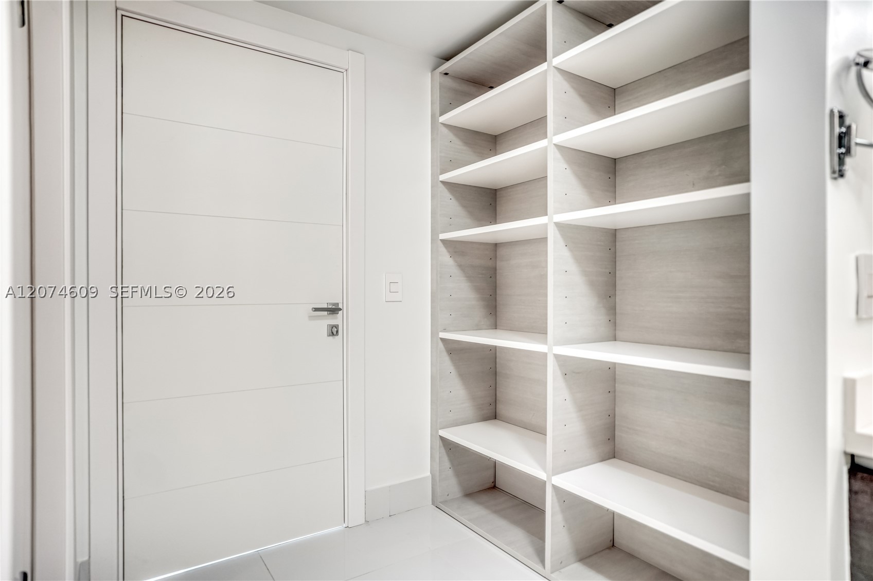 330 Sunny Isles Blvd 5-906 Property Photo 23