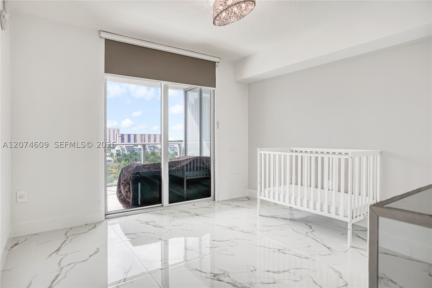 330 Sunny Isles Blvd 5-906 Property Photo 25