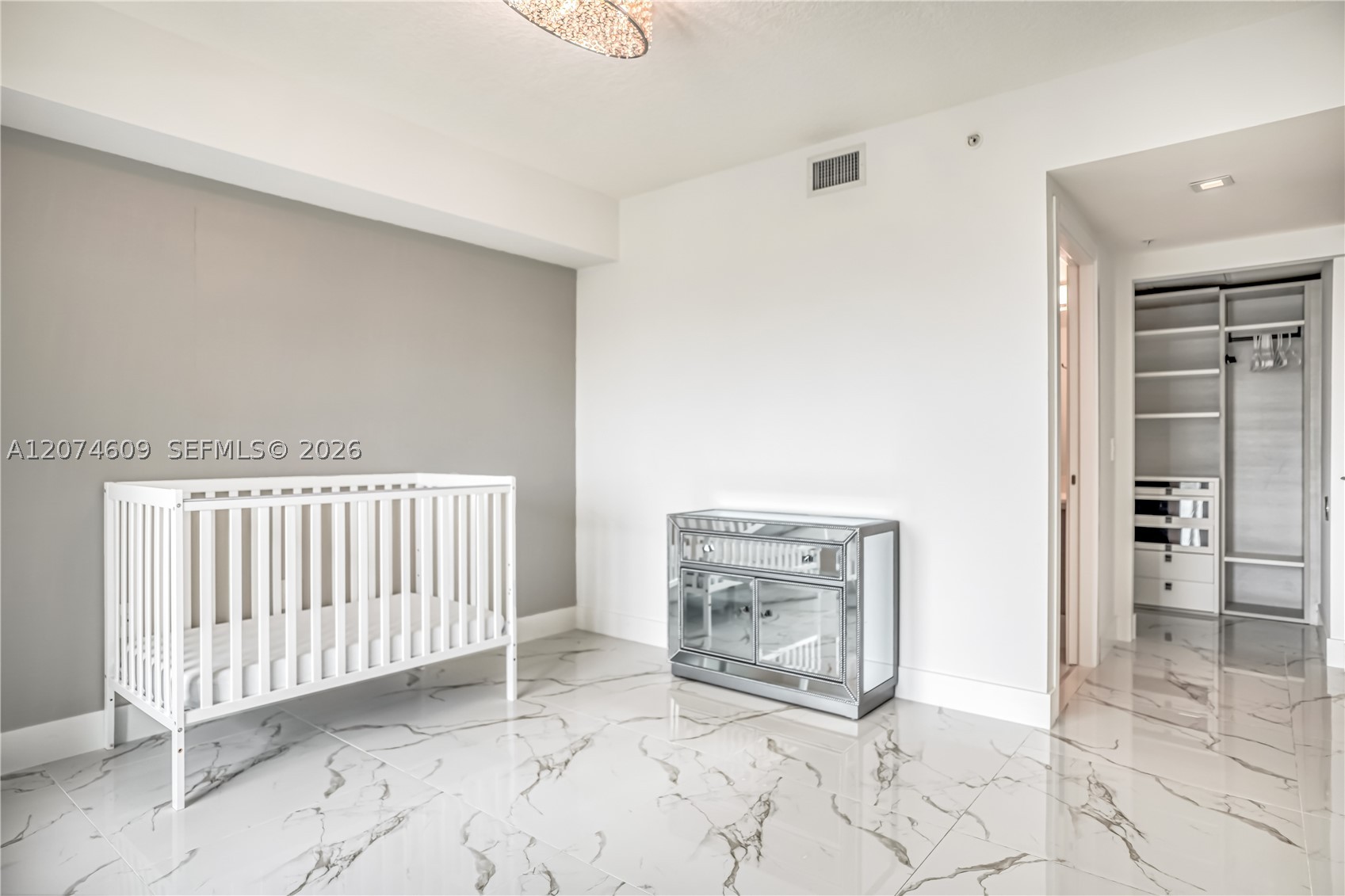 330 Sunny Isles Blvd 5-906 Property Photo 26