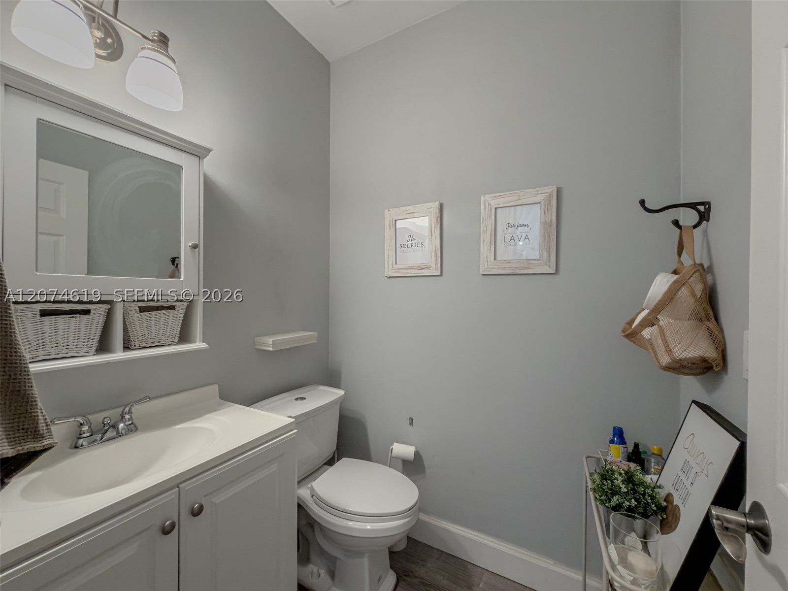 2950 Medinah Property Photo 24