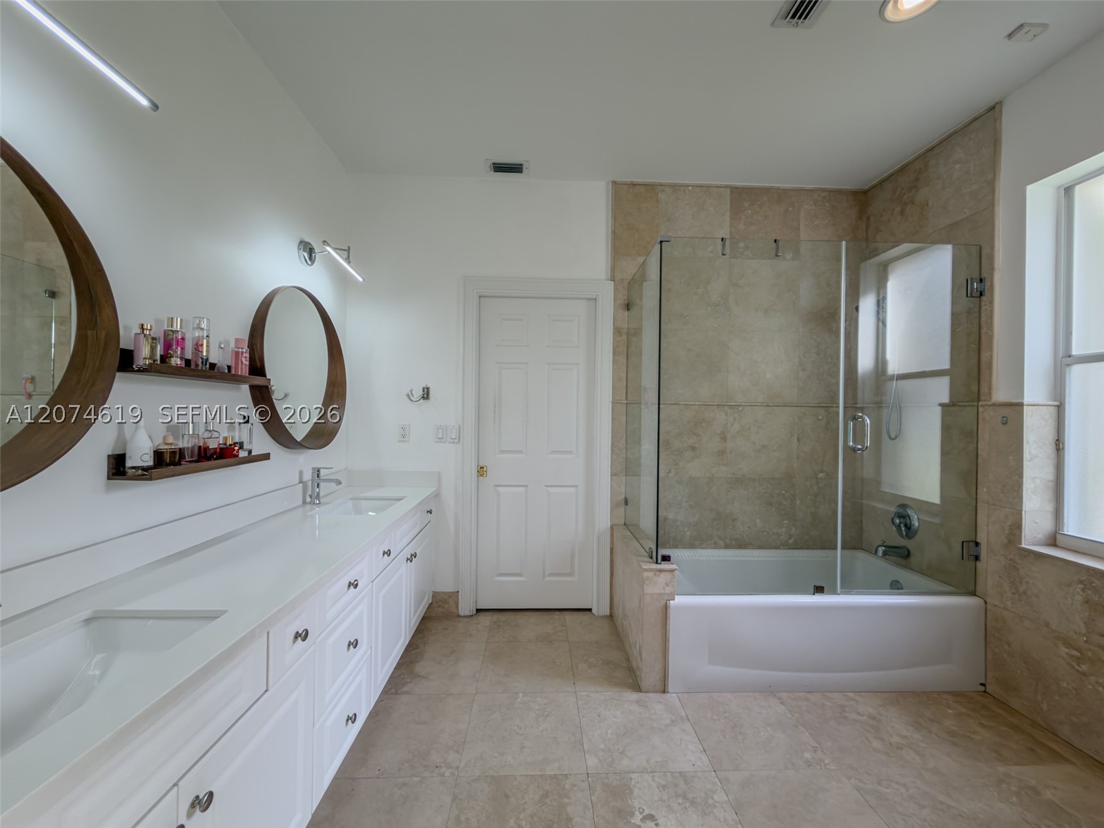 2950 Medinah Property Photo 30