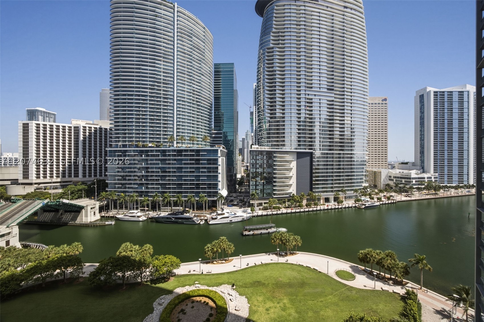 475 Brickell Ave 1412 Property Photo 1