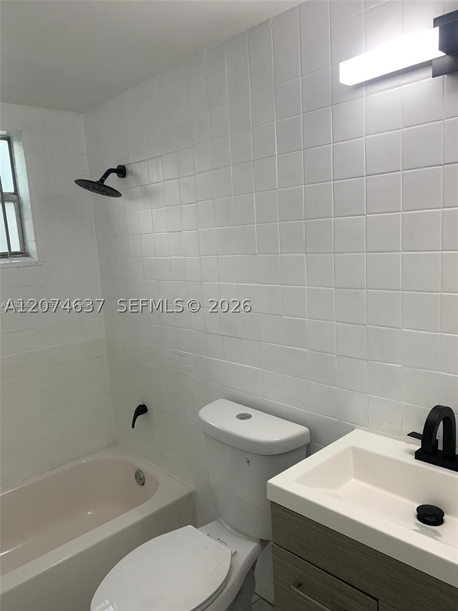 8295 Ne Miami Ct 1 Property Photo 10