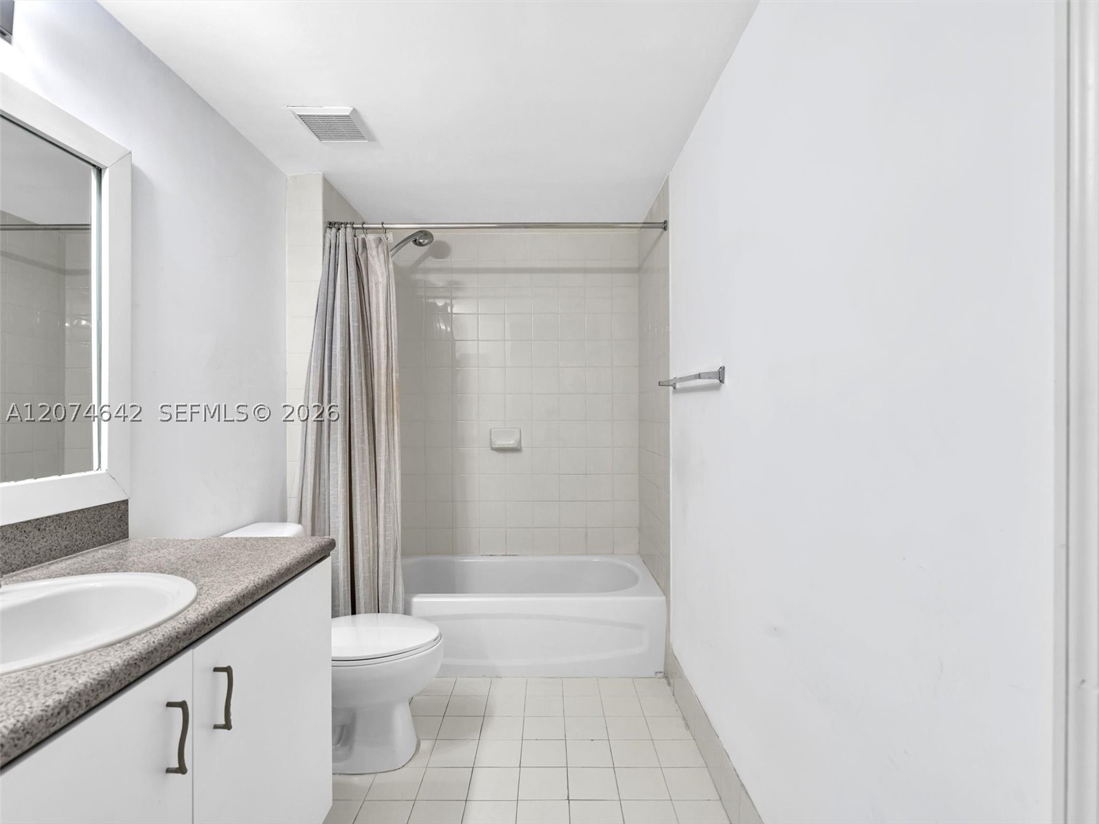 816 Nw 11th St 1208 Property Photo 19