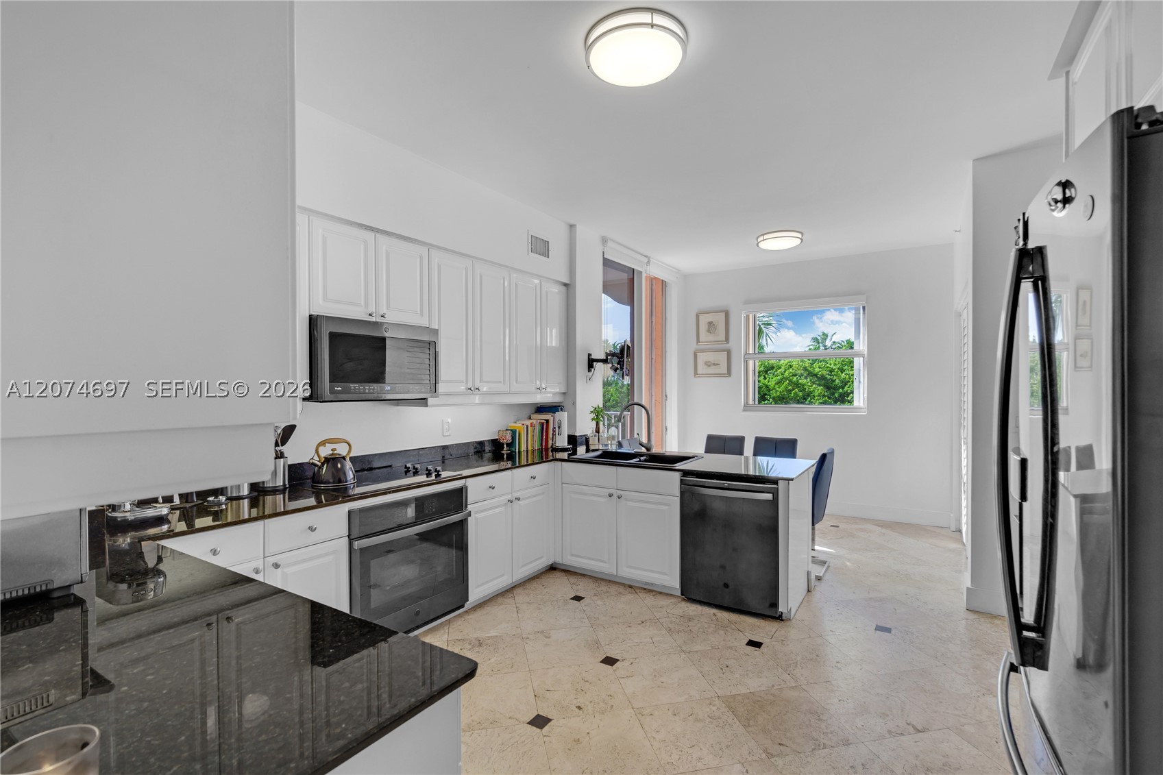737 Crandon Blvd Ph-1 Property Photo 22