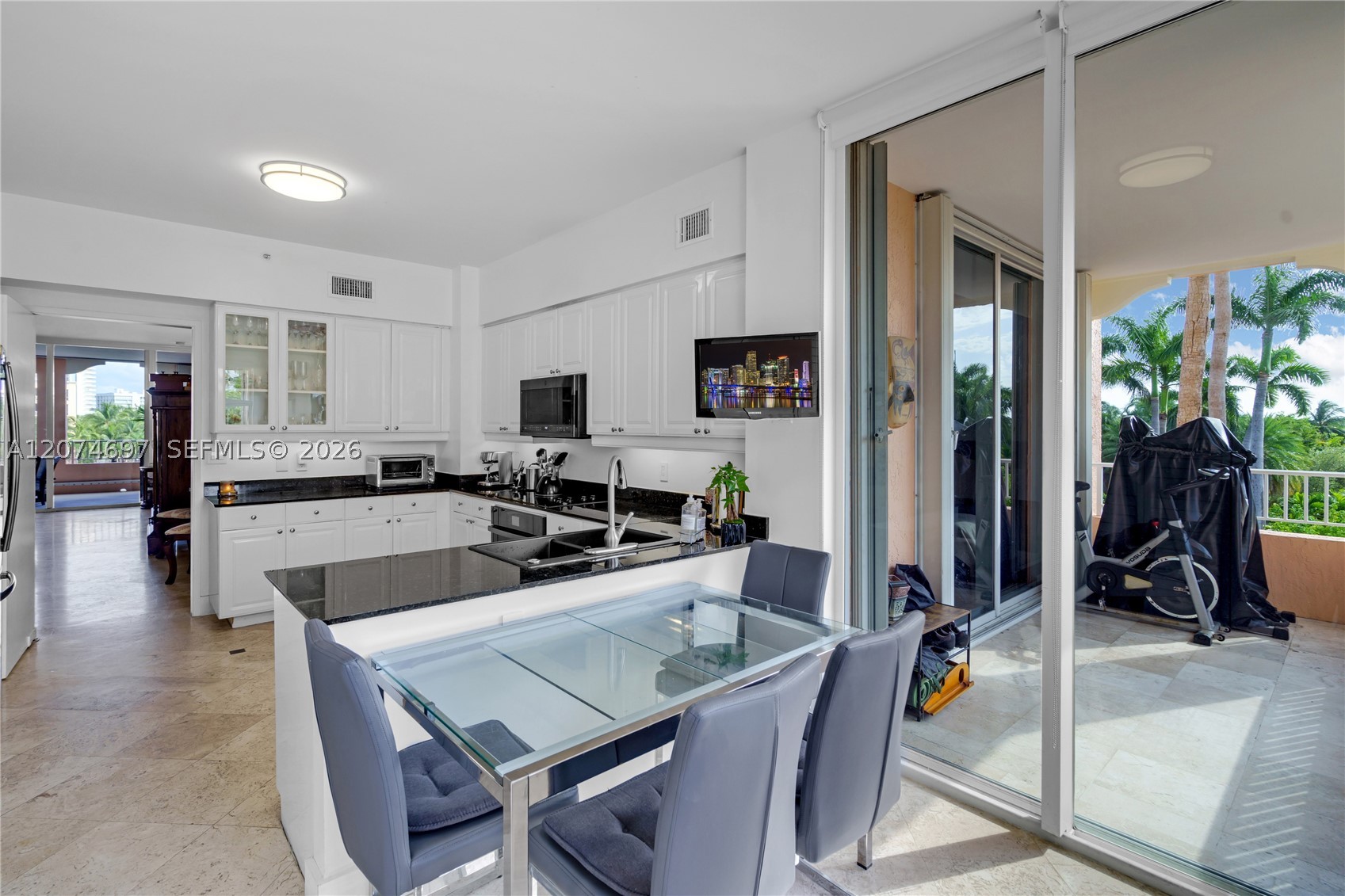 737 Crandon Blvd Ph-1 Property Photo 24