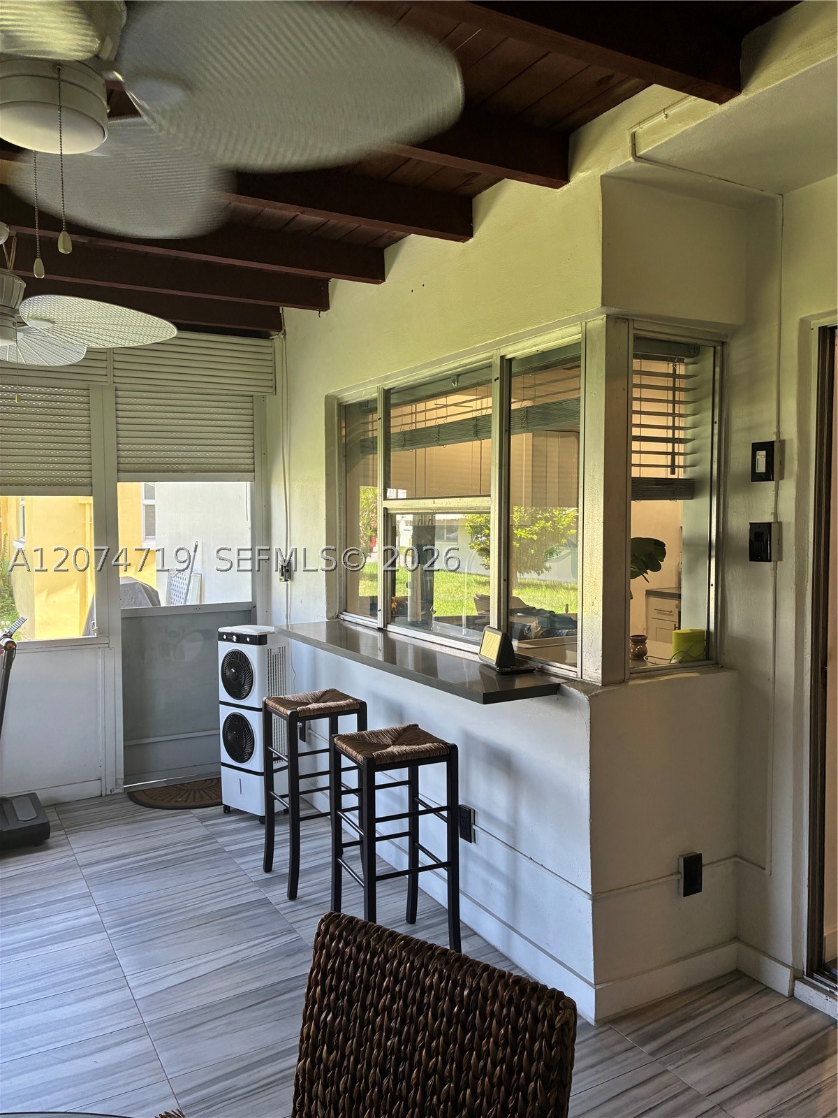 5721 Nw 64th Way Property Photo 14