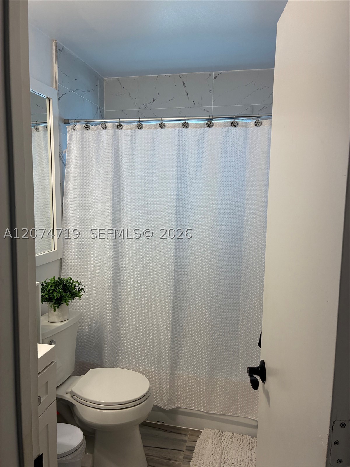 5721 Nw 64th Way Property Photo 18