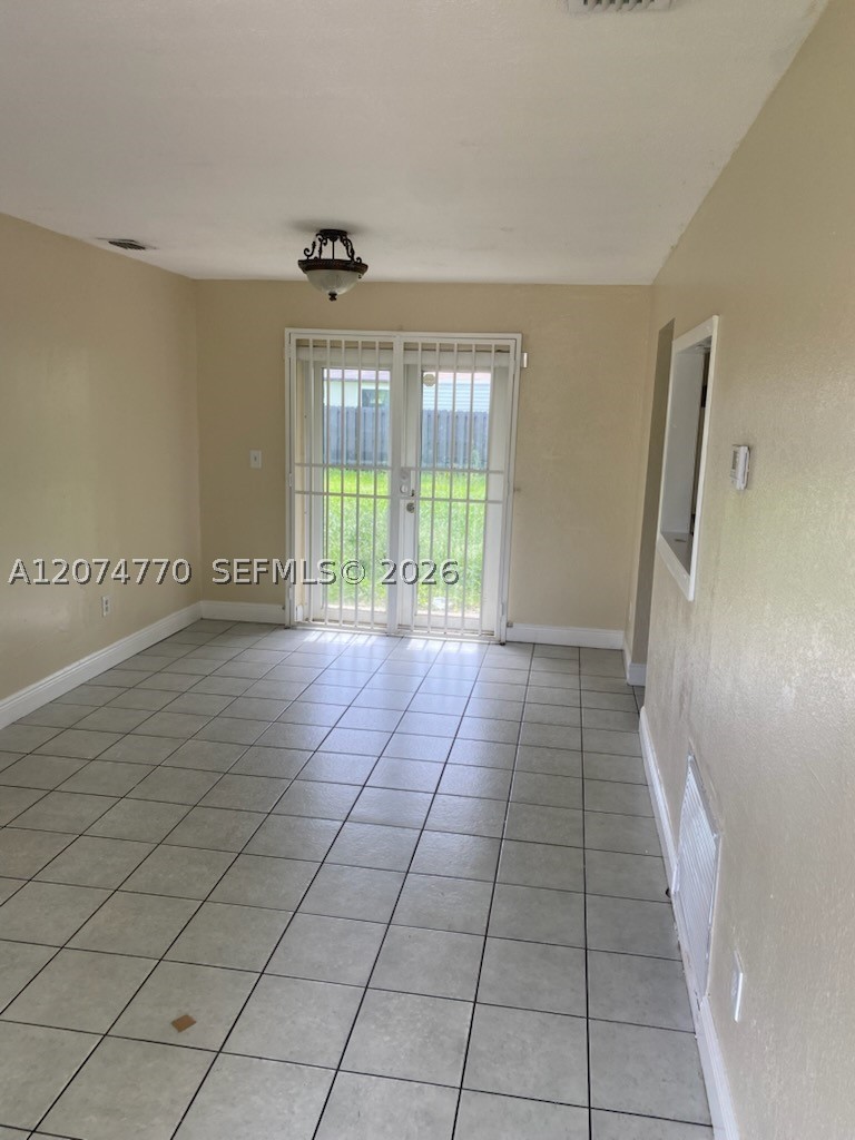 27922 Sw 130th Ct Property Photo 2